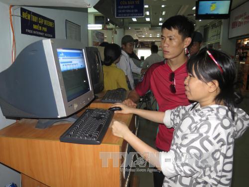 Cần cơ chế khuyến khích dùng dịch vụ thanh toán không cần tiền mặt ảnh 1
